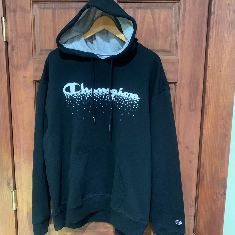 Champion hoodie XL, new with tags. Black.